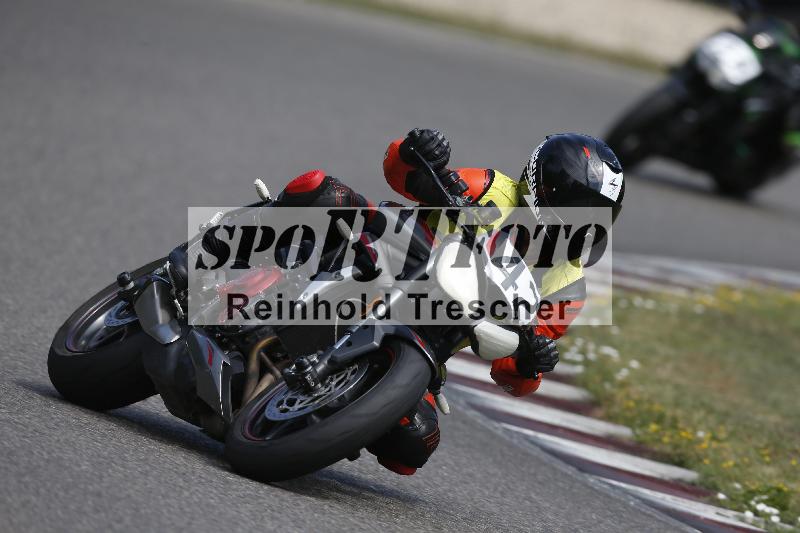 /32 03.08.2026  TIMMOT ADR/Gruppe C/42